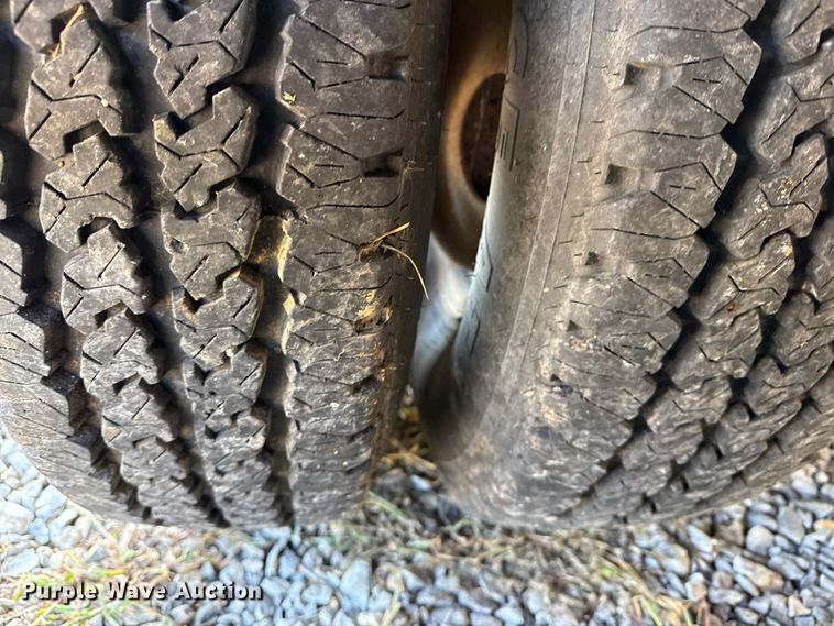 image for item DJ7794 2006 Belshe DT22 equipment trailer