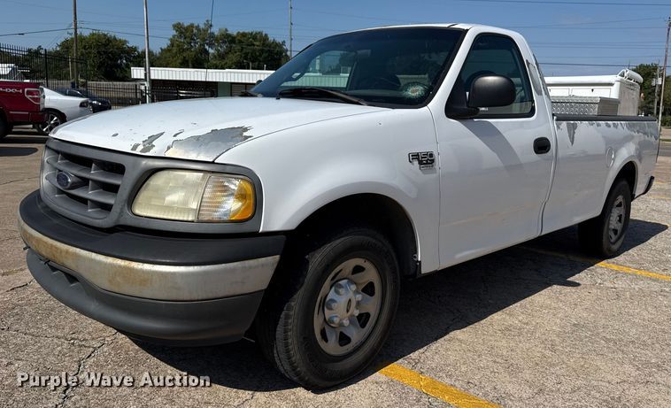 image for item DJ7798 2001 Ford F150 pickup truck