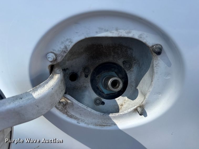 image for item DJ7798 2001 Ford F150 pickup truck