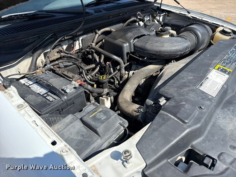 image for item DJ7798 2001 Ford F150 pickup truck