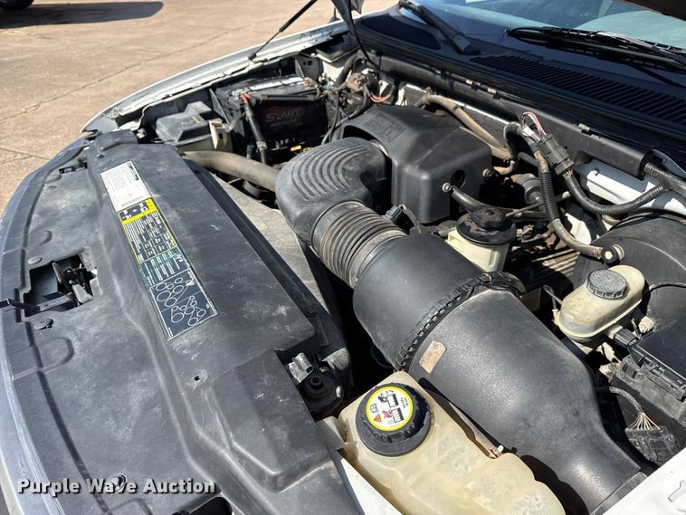 image for item DJ7798 2001 Ford F150 pickup truck