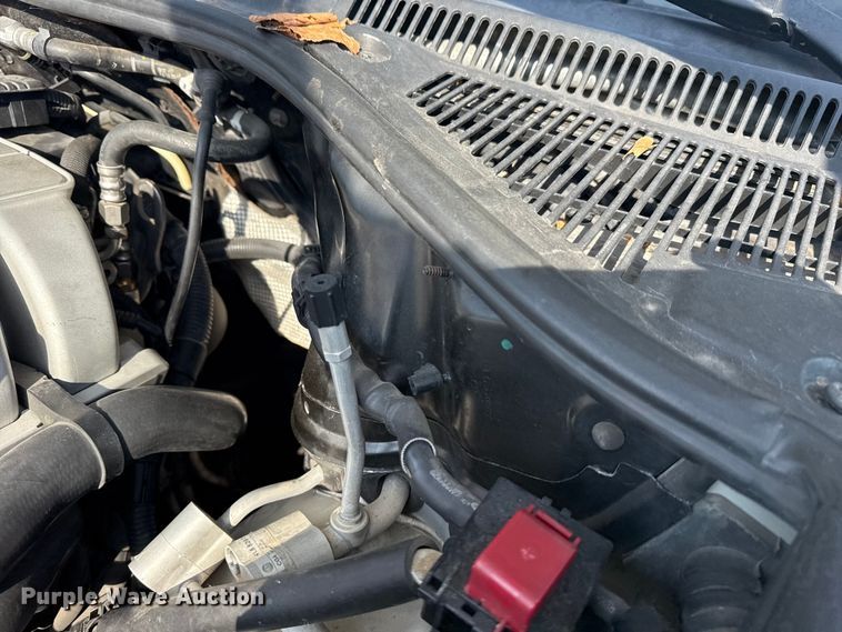 image for item DJ7817 2008 Volkswagen Touareg SUV