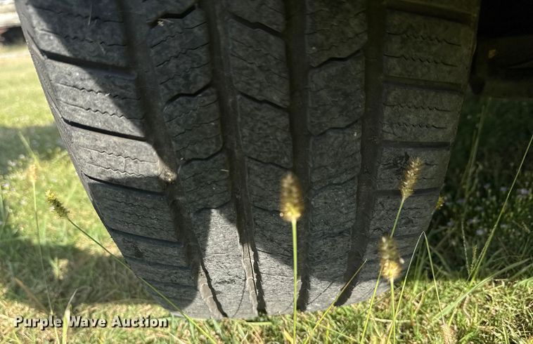 image for item DJ7817 2008 Volkswagen Touareg SUV