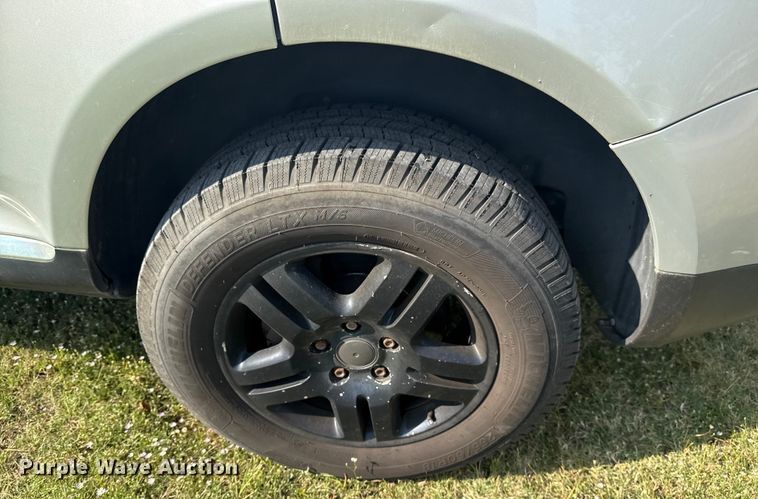 image for item DJ7817 2008 Volkswagen Touareg SUV