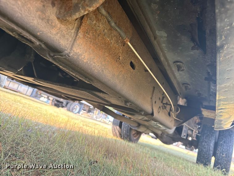 image for item DJ7818 1998 Chevrolet 3500 flatbed pickup truck