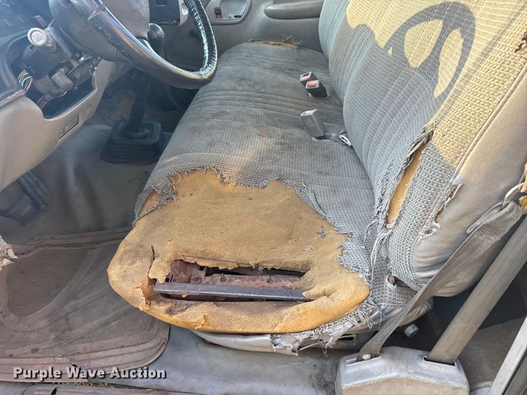 image for item DJ7818 1998 Chevrolet 3500 flatbed pickup truck