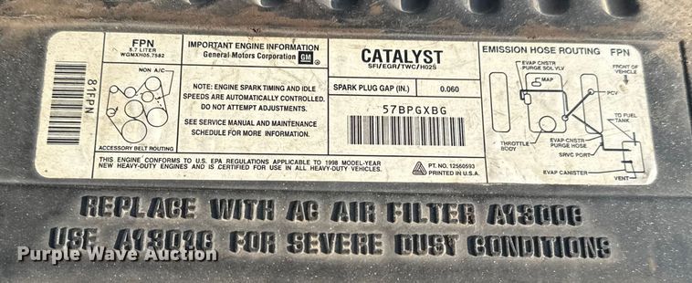 image for item DJ7818 1998 Chevrolet 3500 flatbed pickup truck