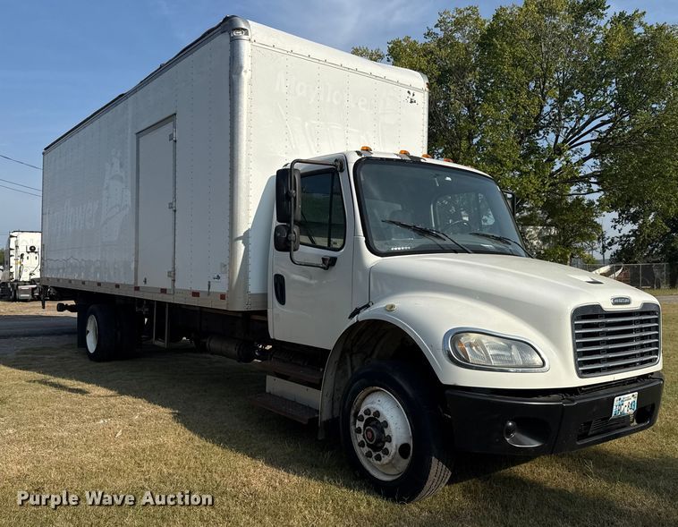 image for item DJ7819 2013 Freightliner Business Class M2 box truck