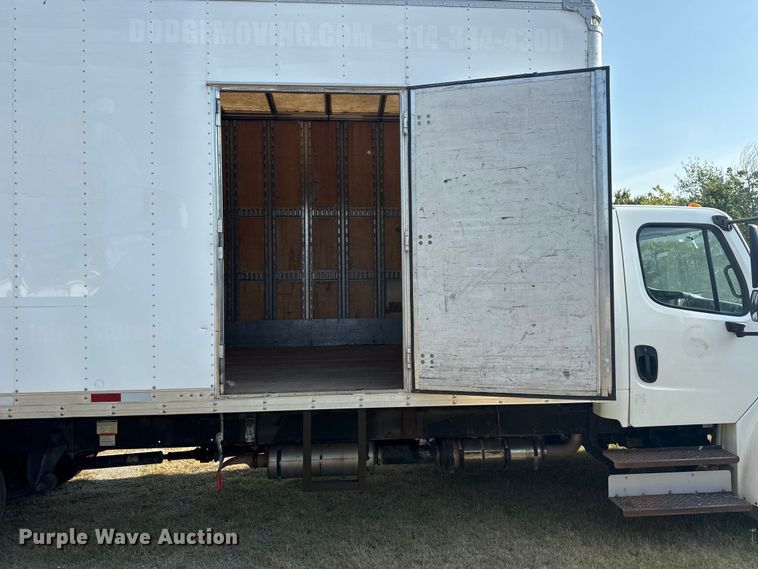 image for item DJ7819 2013 Freightliner Business Class M2 box truck