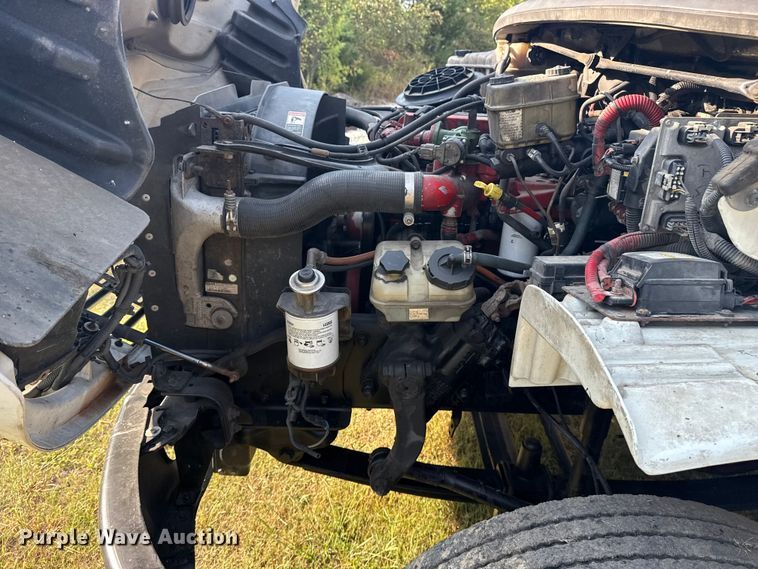 image for item DJ7819 2013 Freightliner Business Class M2 box truck