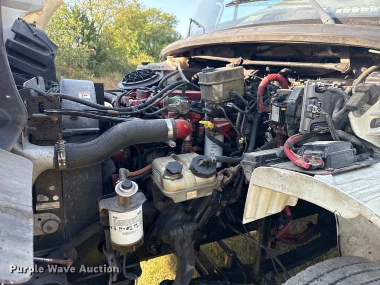 image for item DJ7819 2013 Freightliner Business Class M2 box truck