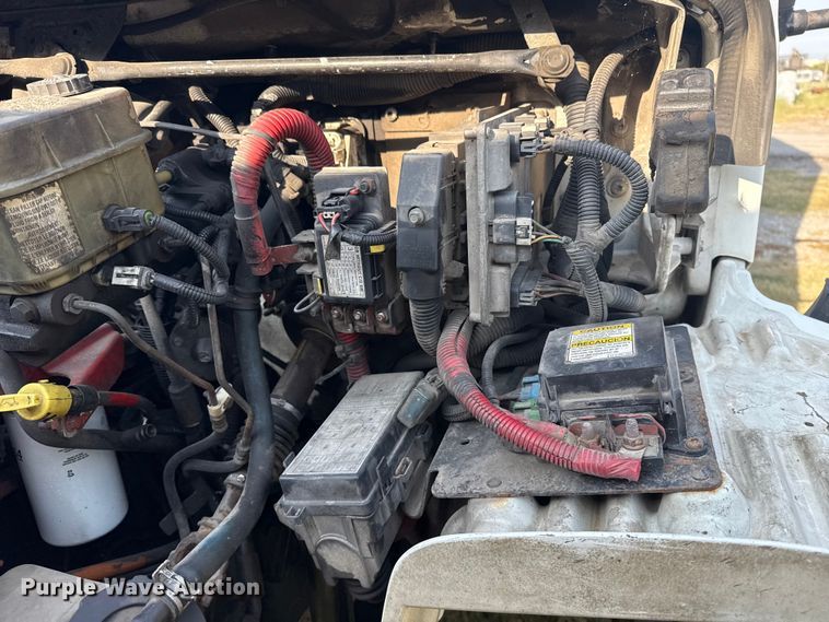 image for item DJ7819 2013 Freightliner Business Class M2 box truck