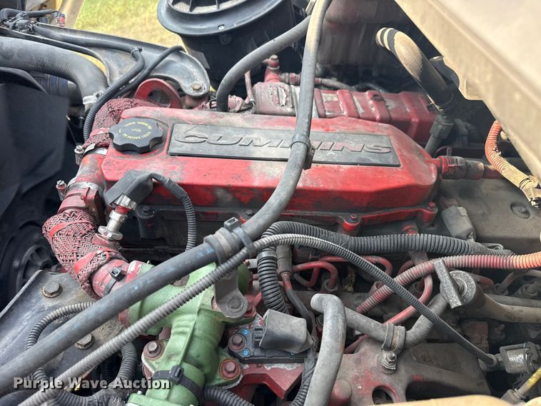 image for item DJ7819 2013 Freightliner Business Class M2 box truck