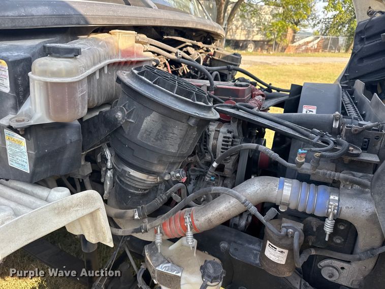 image for item DJ7819 2013 Freightliner Business Class M2 box truck