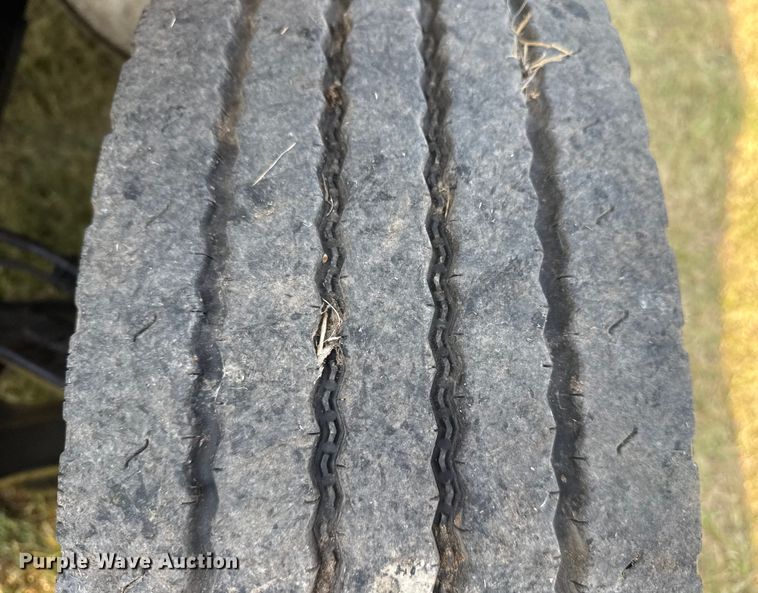 image for item DJ7819 2013 Freightliner Business Class M2 box truck