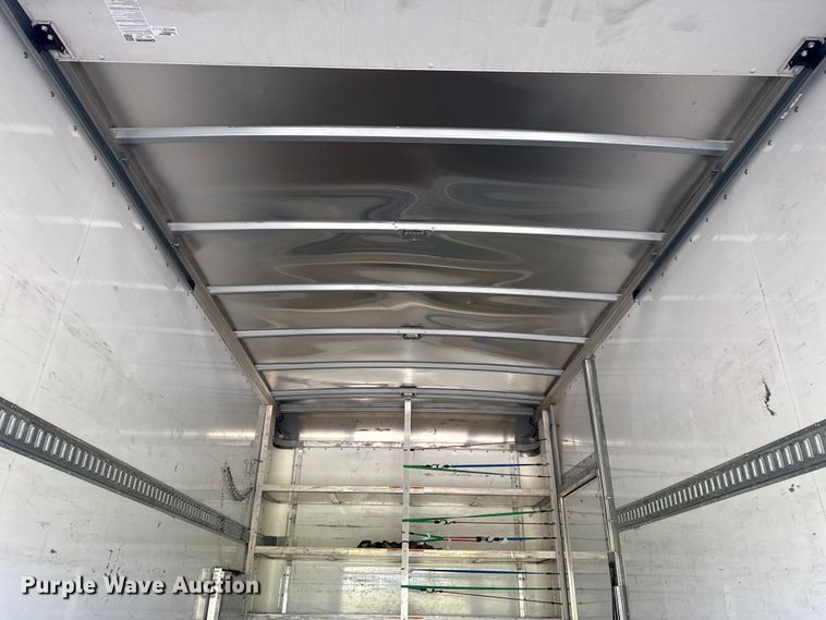 image for item DJ7821 2019 Chevy Silverado 6500HD box truck