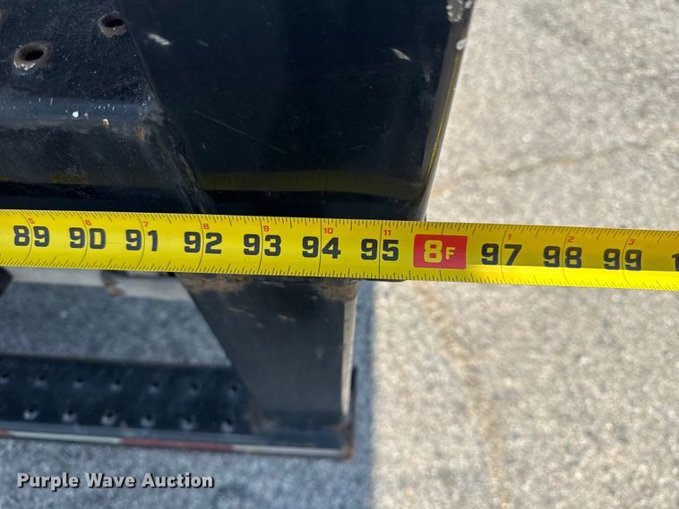 image for item DJ7821 2019 Chevy Silverado 6500HD box truck