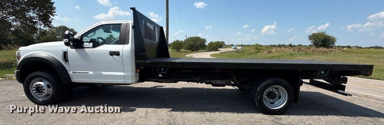 image for item DJ7822 2019 Ford F550 Super Duty flatbed truck