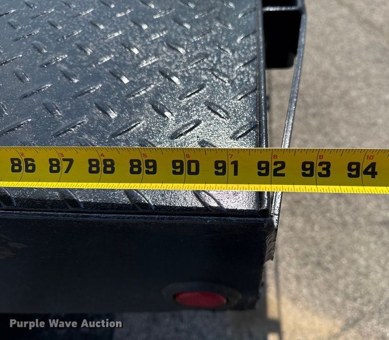 image for item DJ7822 2019 Ford F550 Super Duty flatbed truck