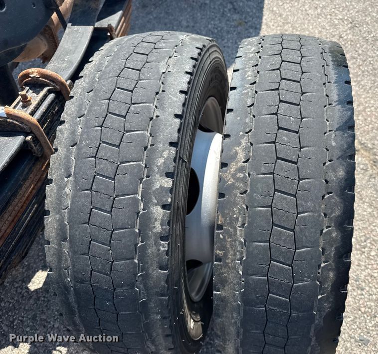 image for item DJ7823 2020 Ford F550 Super Duty truck cab and chassis