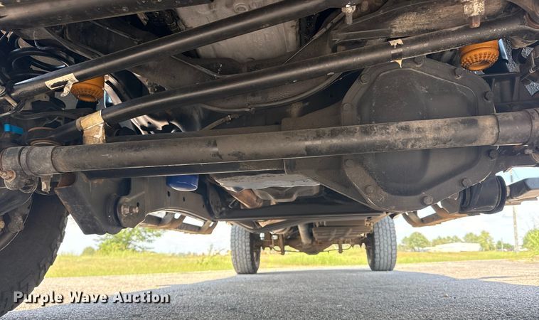 image for item DJ7824 2018 Ford F350 Super Duty SuperCab pickup truck