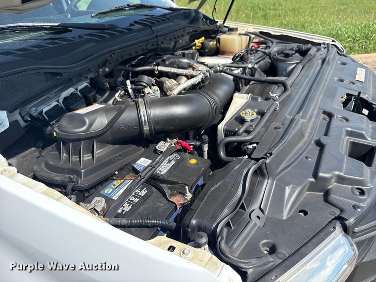 image for item DJ7824 2018 Ford F350 Super Duty SuperCab pickup truck