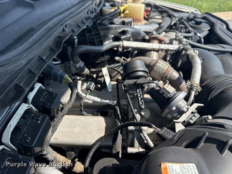 image for item DJ7824 2018 Ford F350 Super Duty SuperCab pickup truck