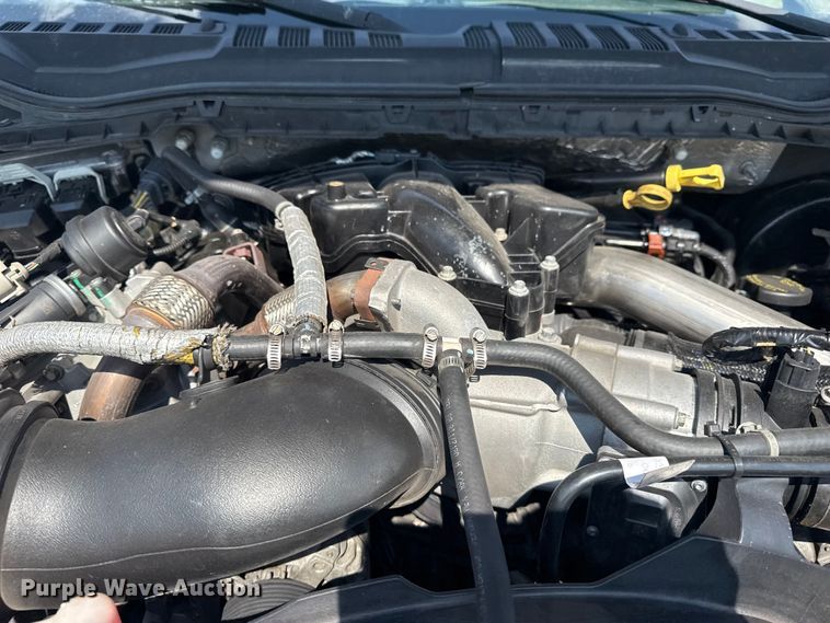 image for item DJ7824 2018 Ford F350 Super Duty SuperCab pickup truck