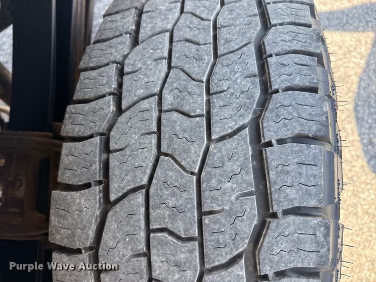 image for item DJ7824 2018 Ford F350 Super Duty SuperCab pickup truck