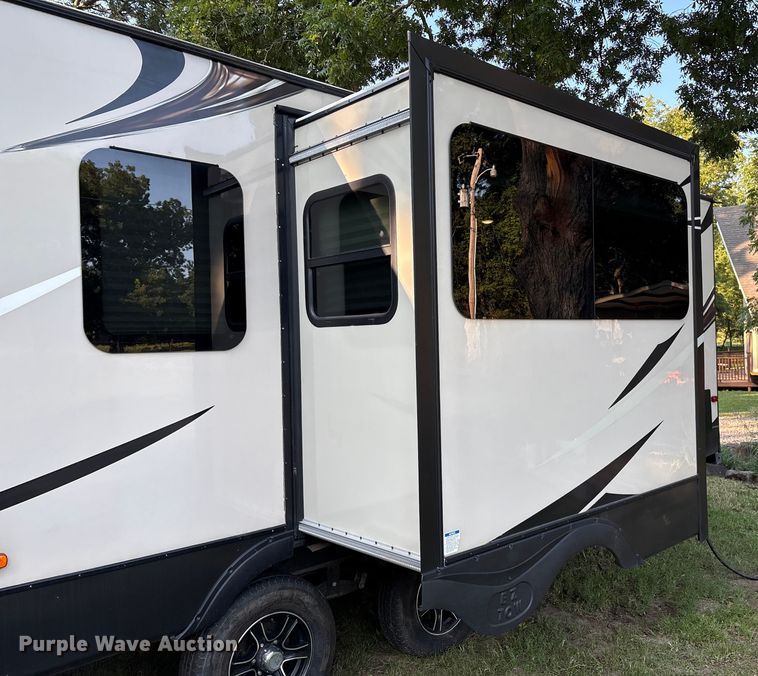 image for item DO1174 2019 Forest River Lacrosse 3311RK camper