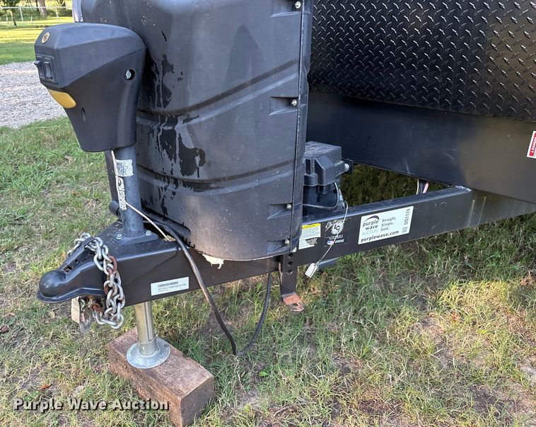 image for item DO1174 2019 Forest River Lacrosse 3311RK camper