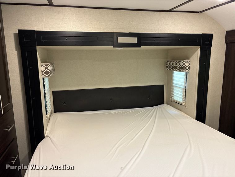 image for item DO1174 2019 Forest River Lacrosse 3311RK camper