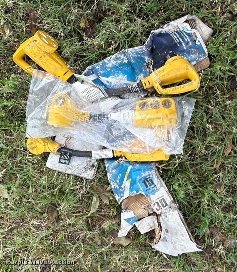 image for item DO1174 2019 Forest River Lacrosse 3311RK camper