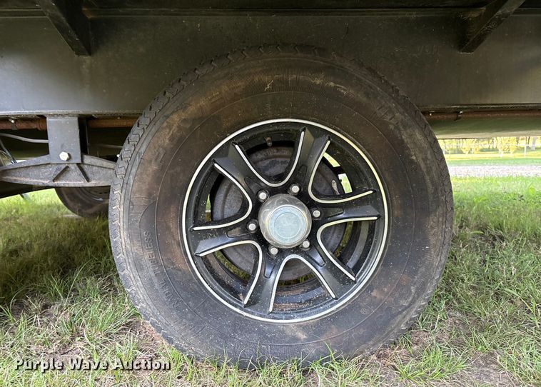 image for item DO1174 2019 Forest River Lacrosse 3311RK camper