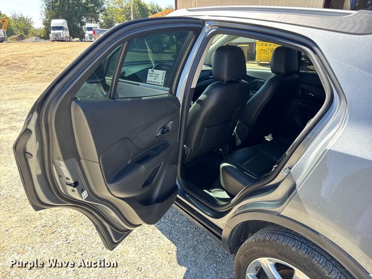 image for item DO2295 2019 Buick Encore SUV