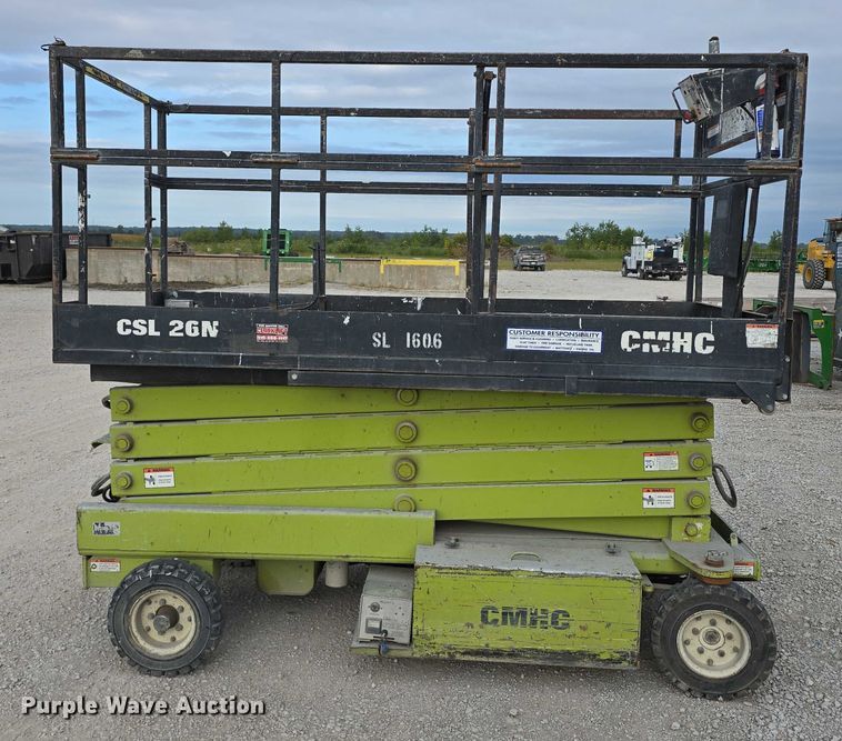 image for item DR3992 Clark CSL26N scissor lift