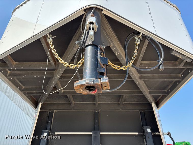 image for item DS4367 2016 Sundowner Trailers enclosed cargo trailer