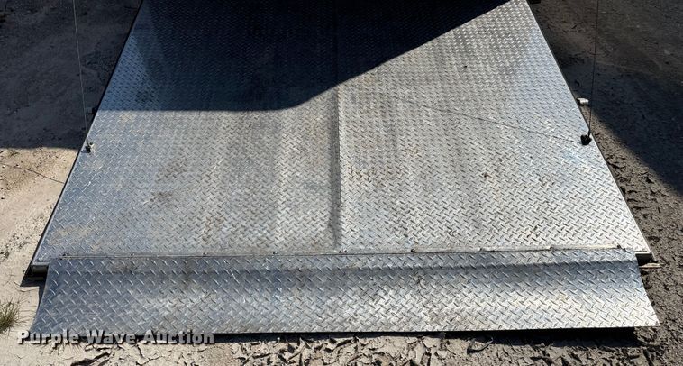 image for item DS4367 2016 Sundowner Trailers enclosed cargo trailer