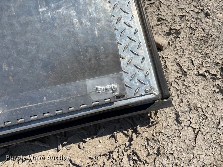 image for item DS4367 2016 Sundowner Trailers enclosed cargo trailer