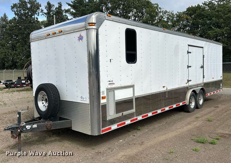 image for item DT6352 2000 US Cargo P08528TA3 enclosed cargo trailer