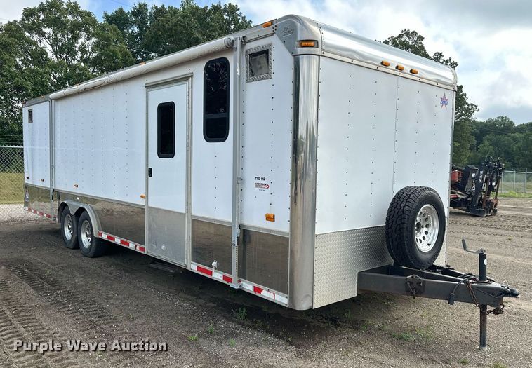 image for item DT6352 2000 US Cargo P08528TA3 enclosed cargo trailer