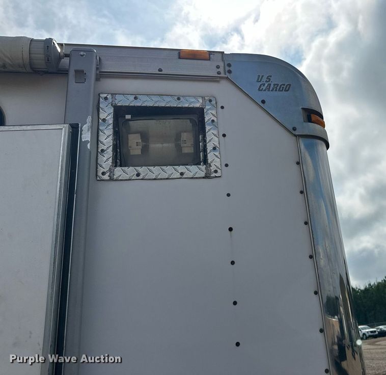 image for item DT6352 2000 US Cargo P08528TA3 enclosed cargo trailer