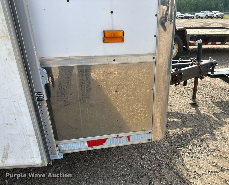 image for item DT6352 2000 US Cargo P08528TA3 enclosed cargo trailer