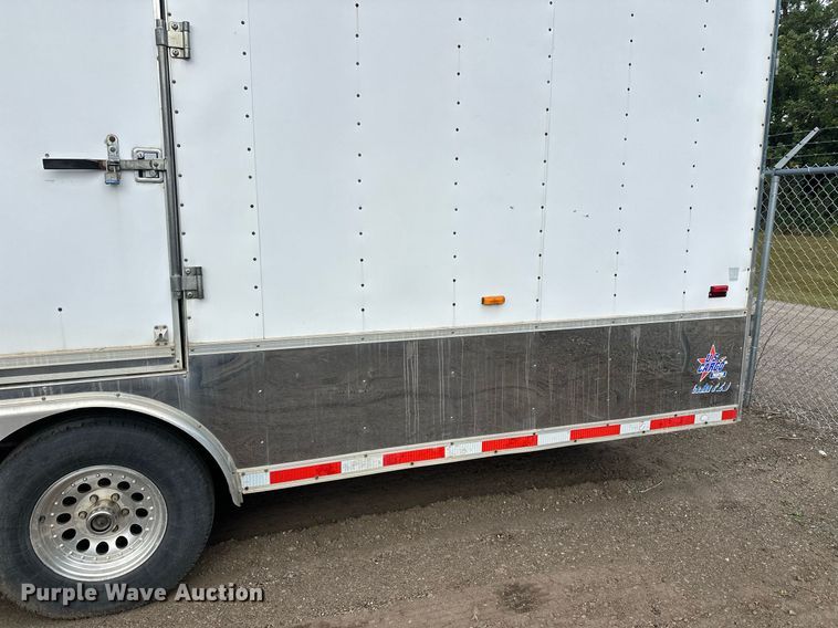 image for item DT6352 2000 US Cargo P08528TA3 enclosed cargo trailer