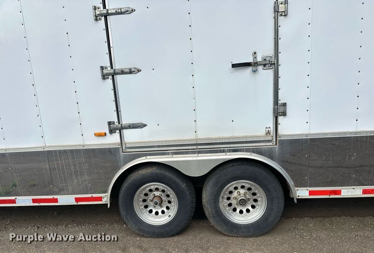 image for item DT6352 2000 US Cargo P08528TA3 enclosed cargo trailer