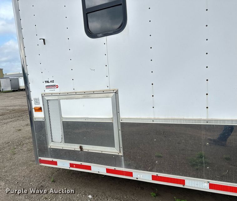 image for item DT6352 2000 US Cargo P08528TA3 enclosed cargo trailer