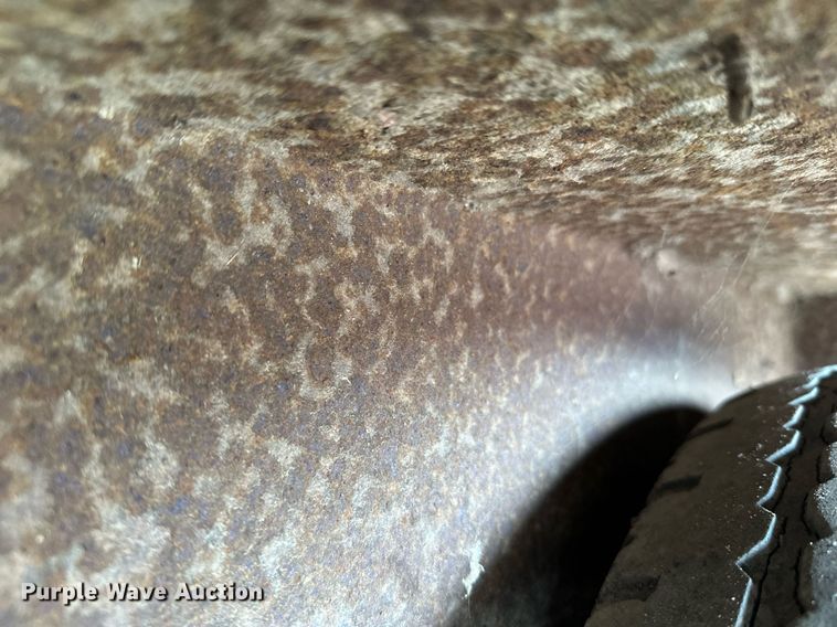 image for item DT6352 2000 US Cargo P08528TA3 enclosed cargo trailer