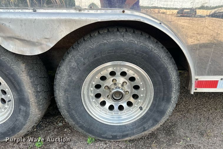 image for item DT6352 2000 US Cargo P08528TA3 enclosed cargo trailer