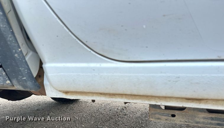 image for item DT6376 2022 GMC Sierra 2500HD Crew Cab pickup truck