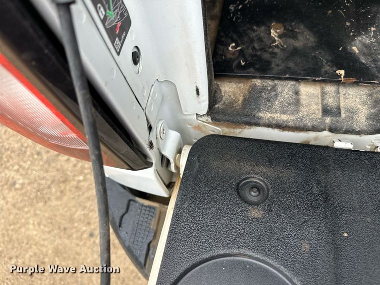 image for item DT6376 2022 GMC Sierra 2500HD Crew Cab pickup truck